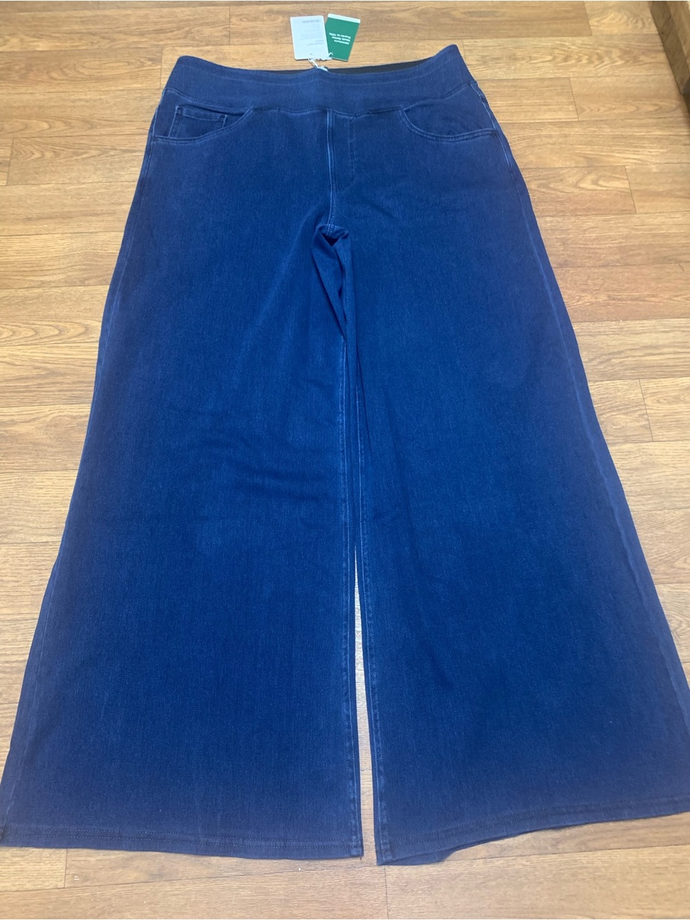 HALARA Navy Wide-Leg Flare Jeans Size XL Petite NWT